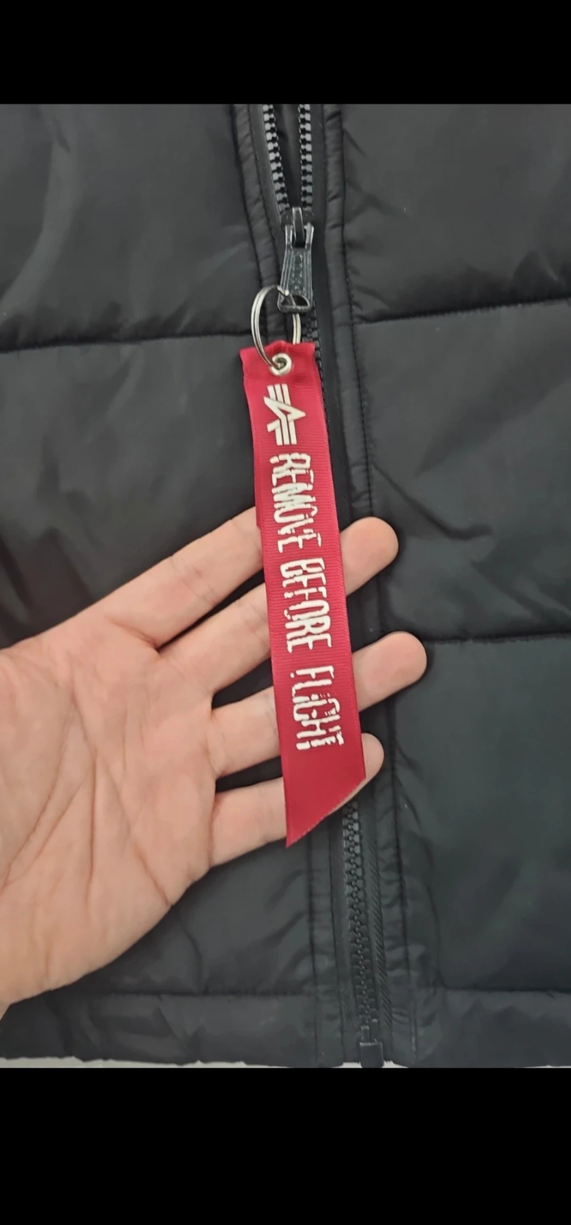 Svart dunväst Alpha Industries M - 6