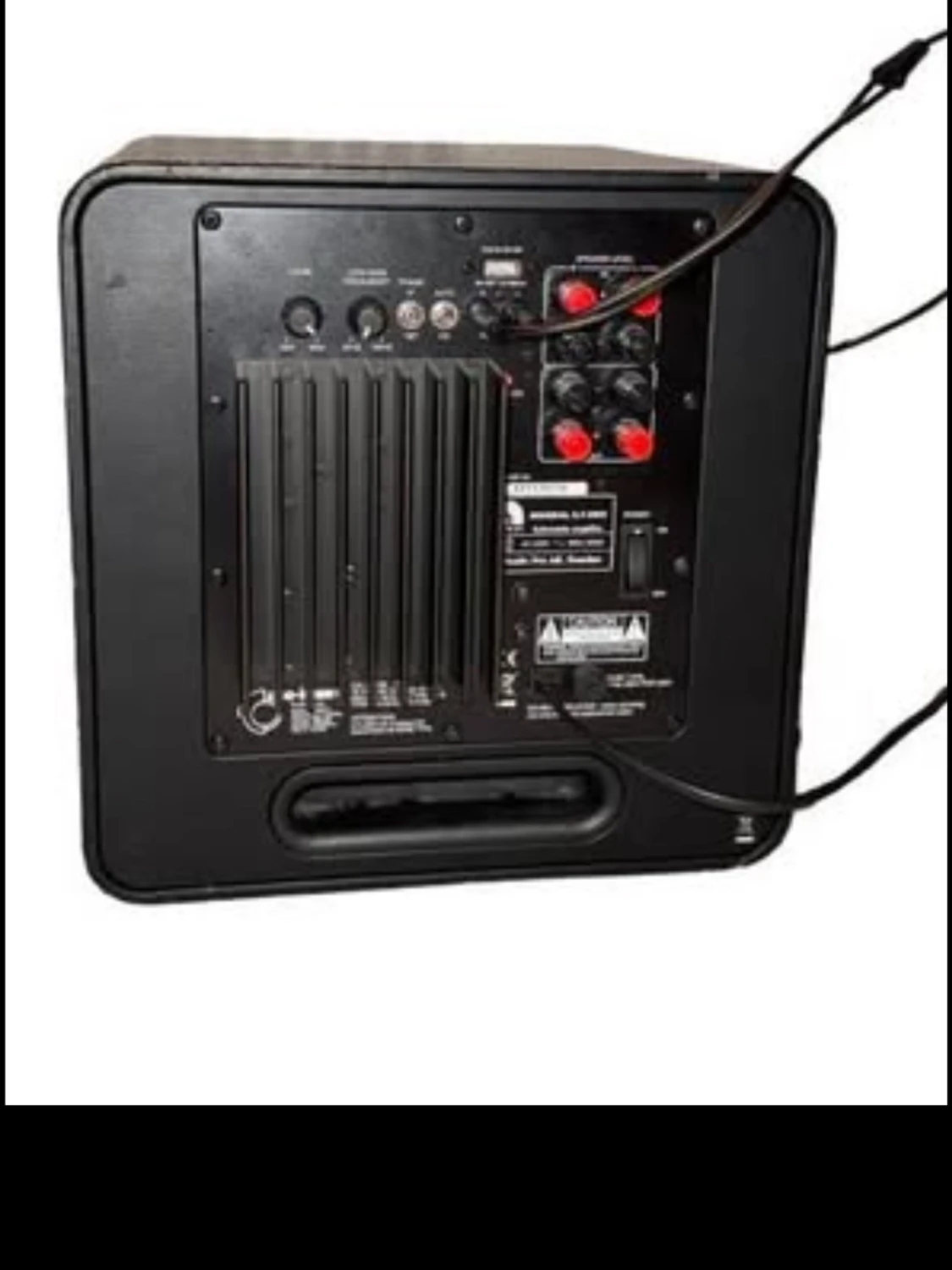 Hemmabiosystem med högtalare och förstärkare - 1