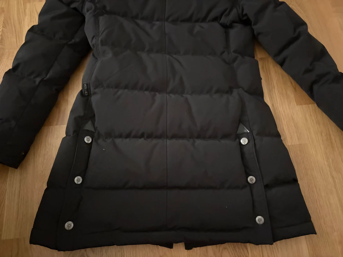 Hollies dam jacka - 3