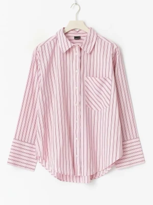 Slutsåld skjorta från Gina Tricot - Säljer den här superfina skjortan från Gina Tricot, slutsåld på hemsidan. Endast testad 🩷