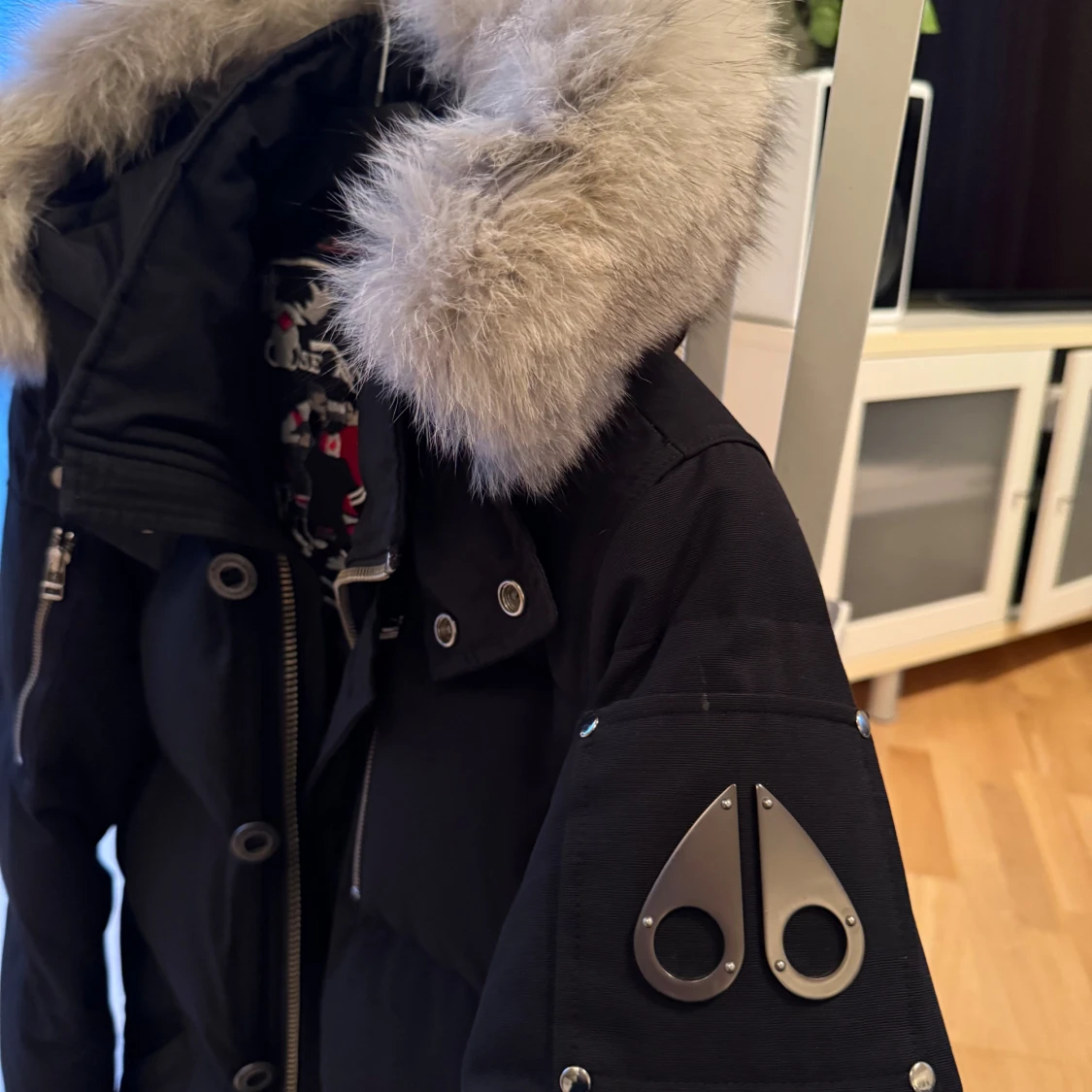 Svart dunjacka Moose Knuckles - 1