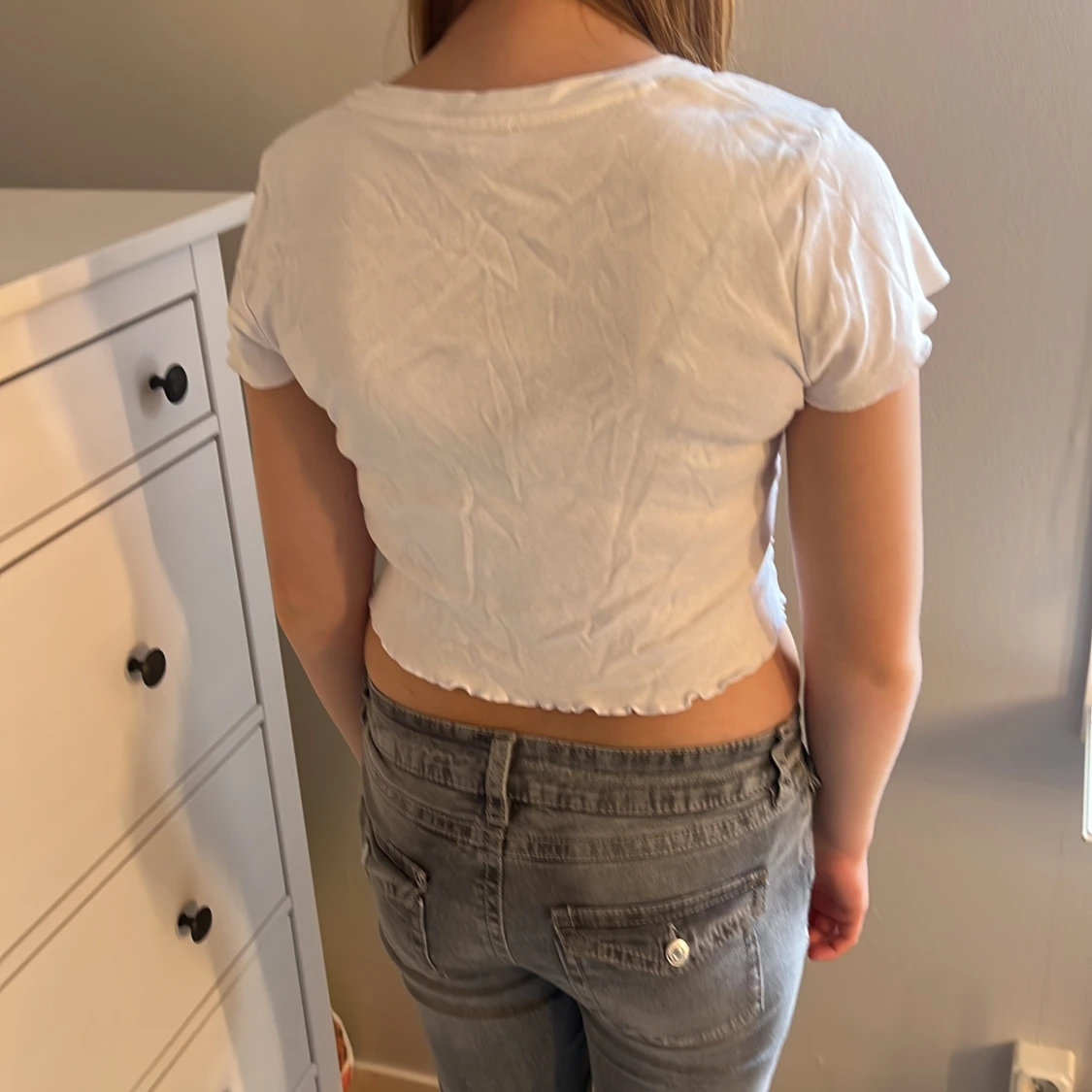 Vit croppad t-shirt från FB Sister/ New Yorker - 1