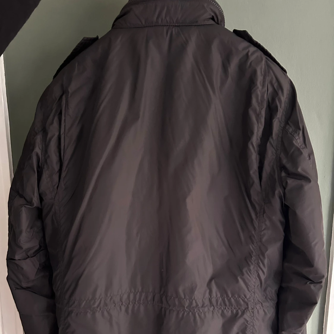 Svart vindjacka från Aspesi, M - 1