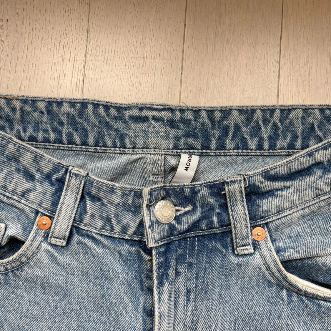 Blå arrow jeans från weekday - 2