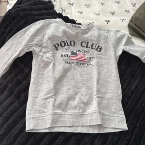 2 st tröjor  - En långärmad och en med luva, Marco polo 