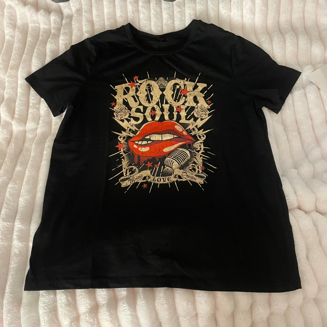 T-shirt med tryck  - 1