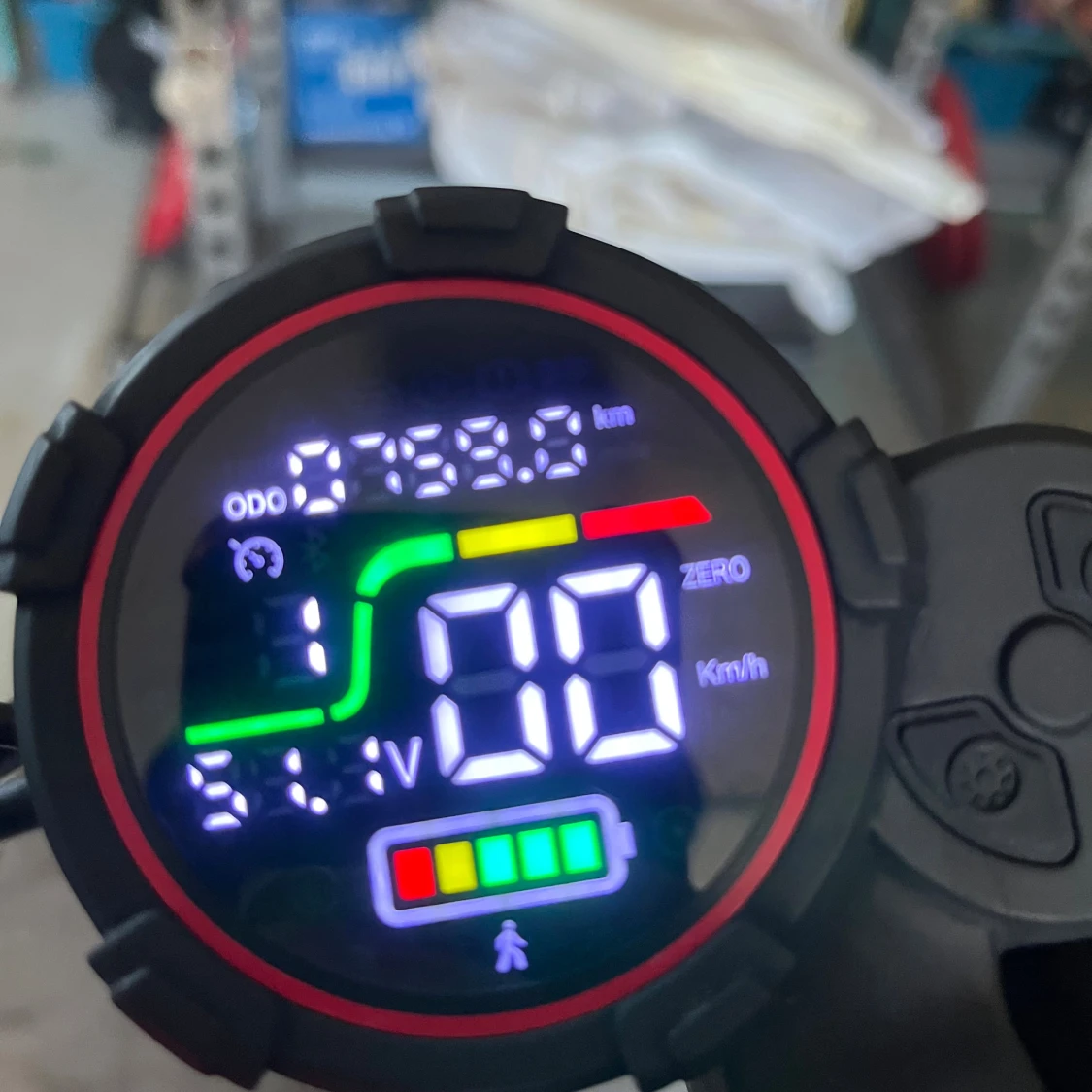 iScooter Elektrisk Scooter - 1