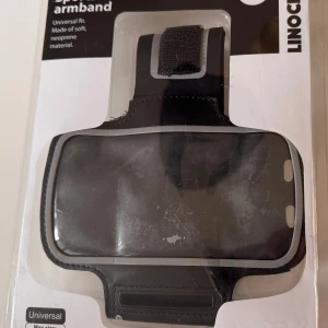 Linocell Sport armband mobilhållare - Helt oanvänd i orginal förpackning. Observera att rekommenderad skärmstorlek är 4,8 tum