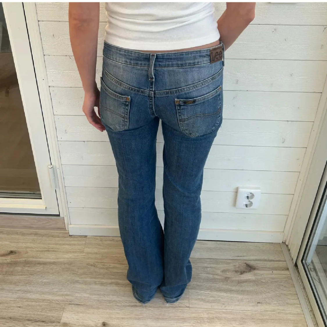 Blå bootcut jeans från Lee - 1