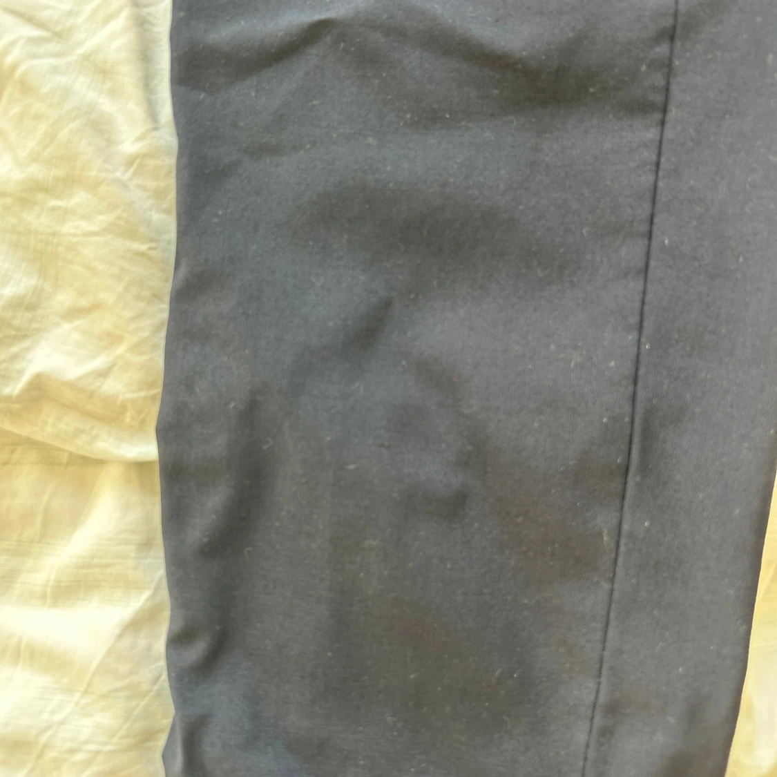 Svarta kostymbyxor med raka ben