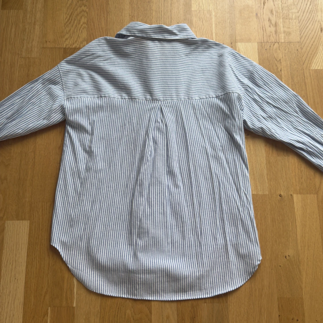 Snygg randig skjorta från Zara - 1