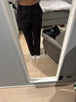 Kostymbyxor - Svarta kostymbyxor. Bra skick