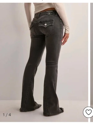 True religion jeans  - Snygga jeans från true religion i storlek w23, slutsålda 