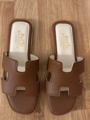 Bruna sandaler - Fina sandaler, inte använda❣️