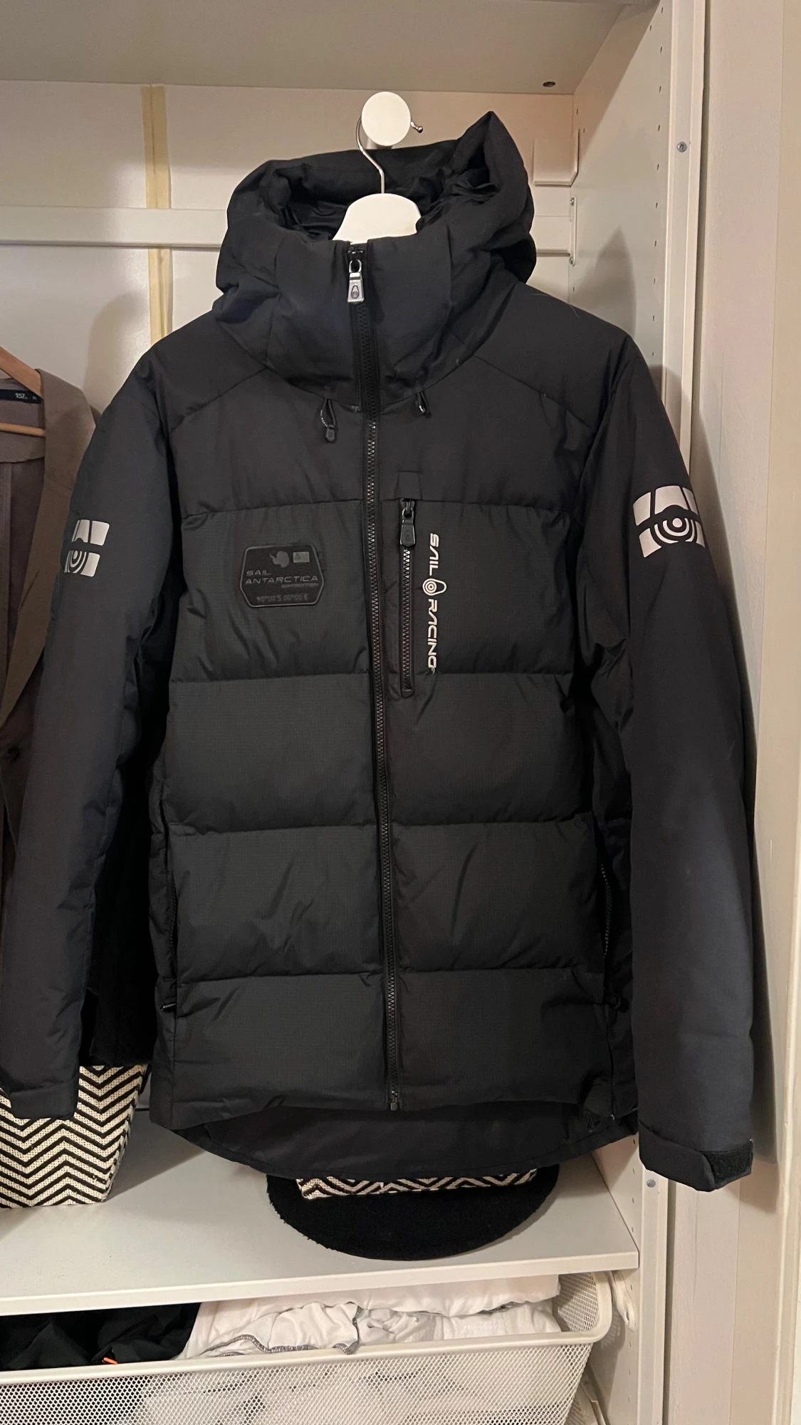 Svart Sail Racing dunjacka S