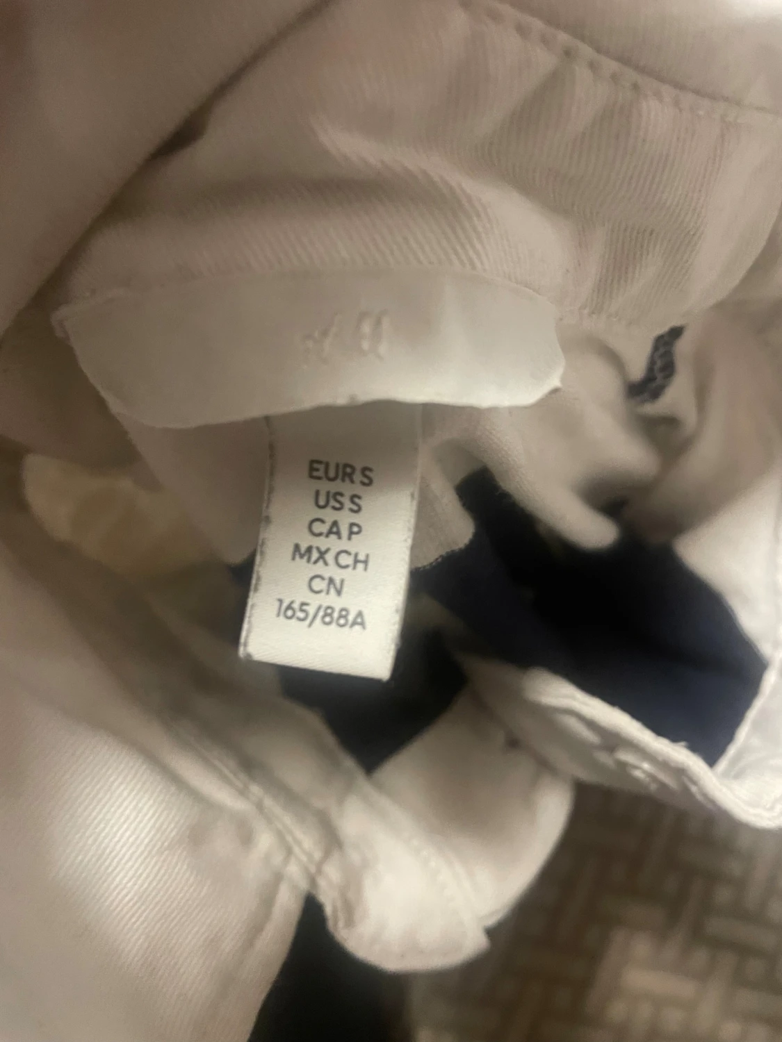 Randig pikétröja från H&M i marinblått - 1