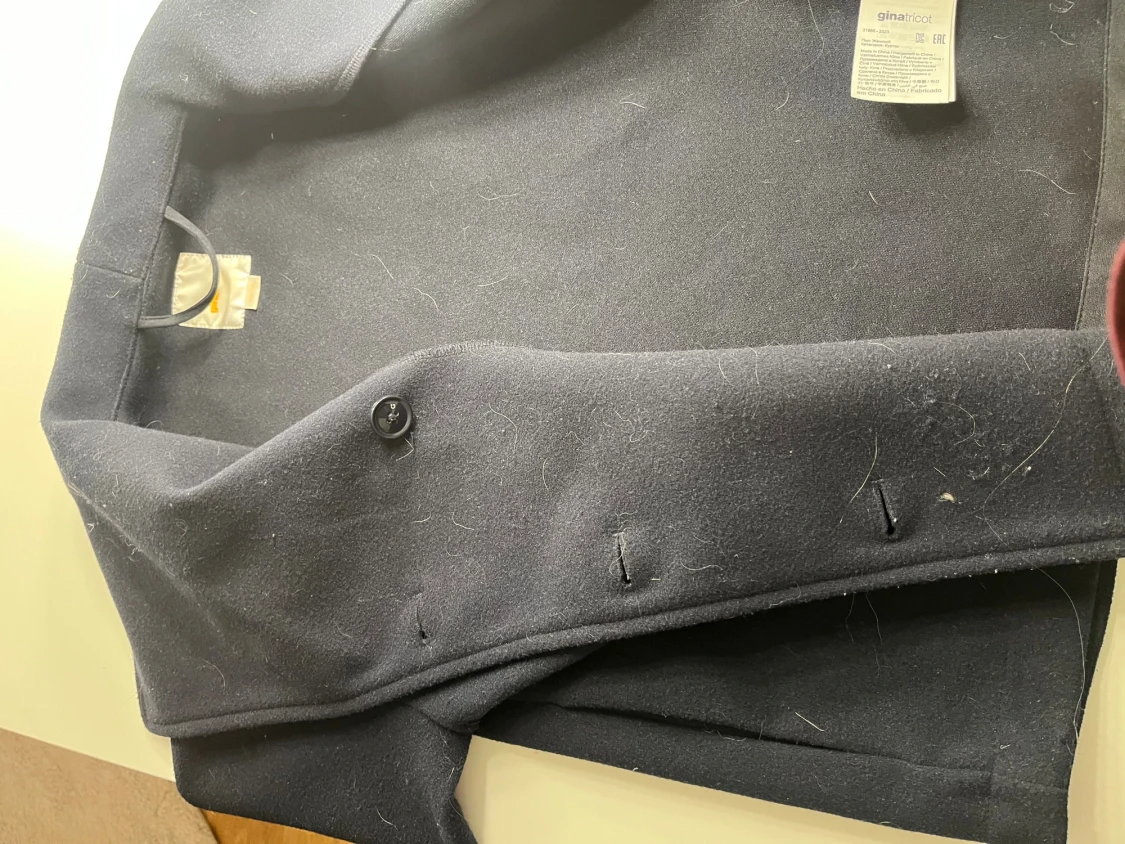 Mörkblå kappa från Gina Tricot - 1