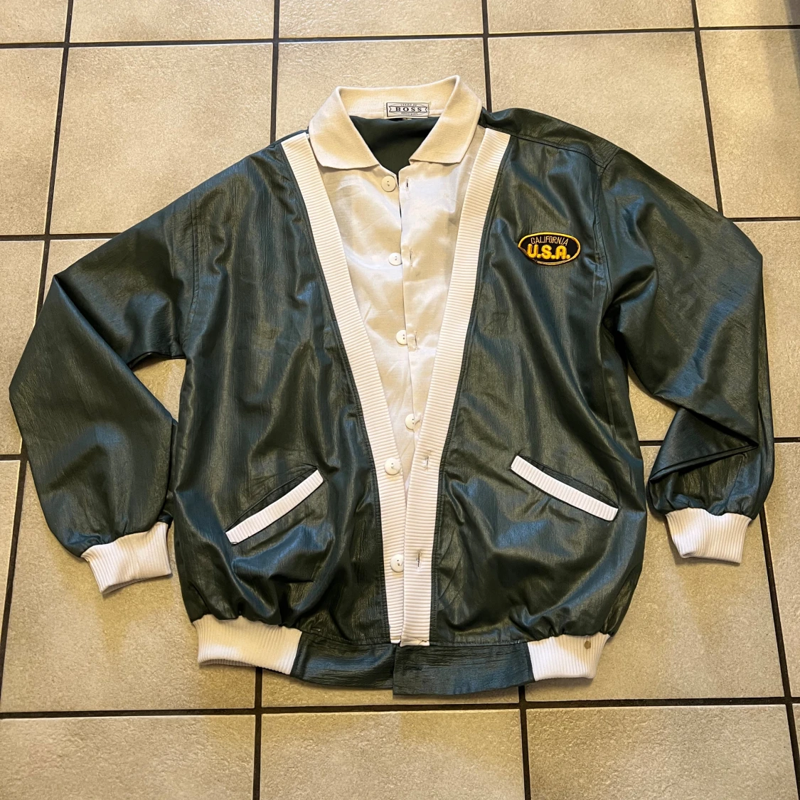 Grön bomberjacka från Hugo Boss