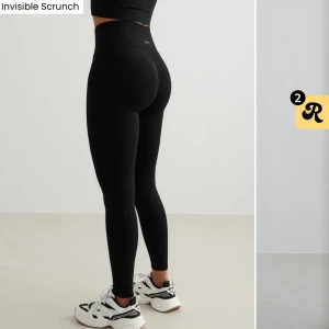 Aimn tights - Super snygga aimn tights! I väldigt fint skick då de inte är så använda 💓 skriv för flera bilder 🥰storlek xs men passar även mig som oftast har s ☺️nypris 699