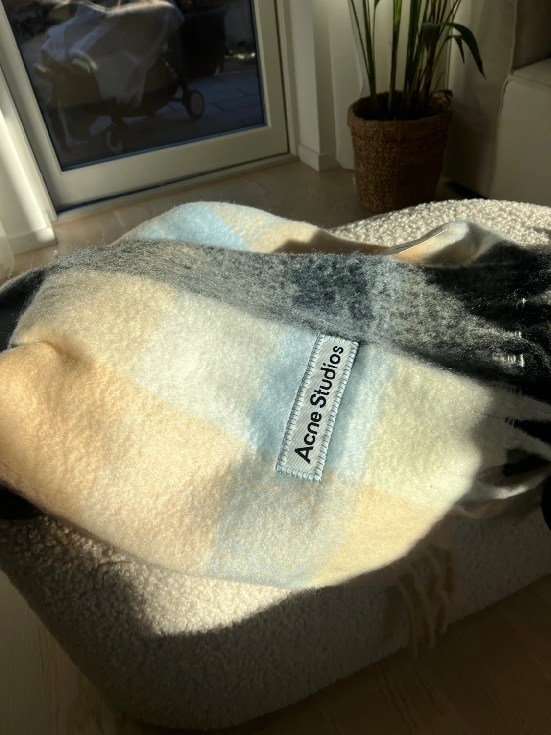 Rutig halsduk Acne Studios i ull - 4