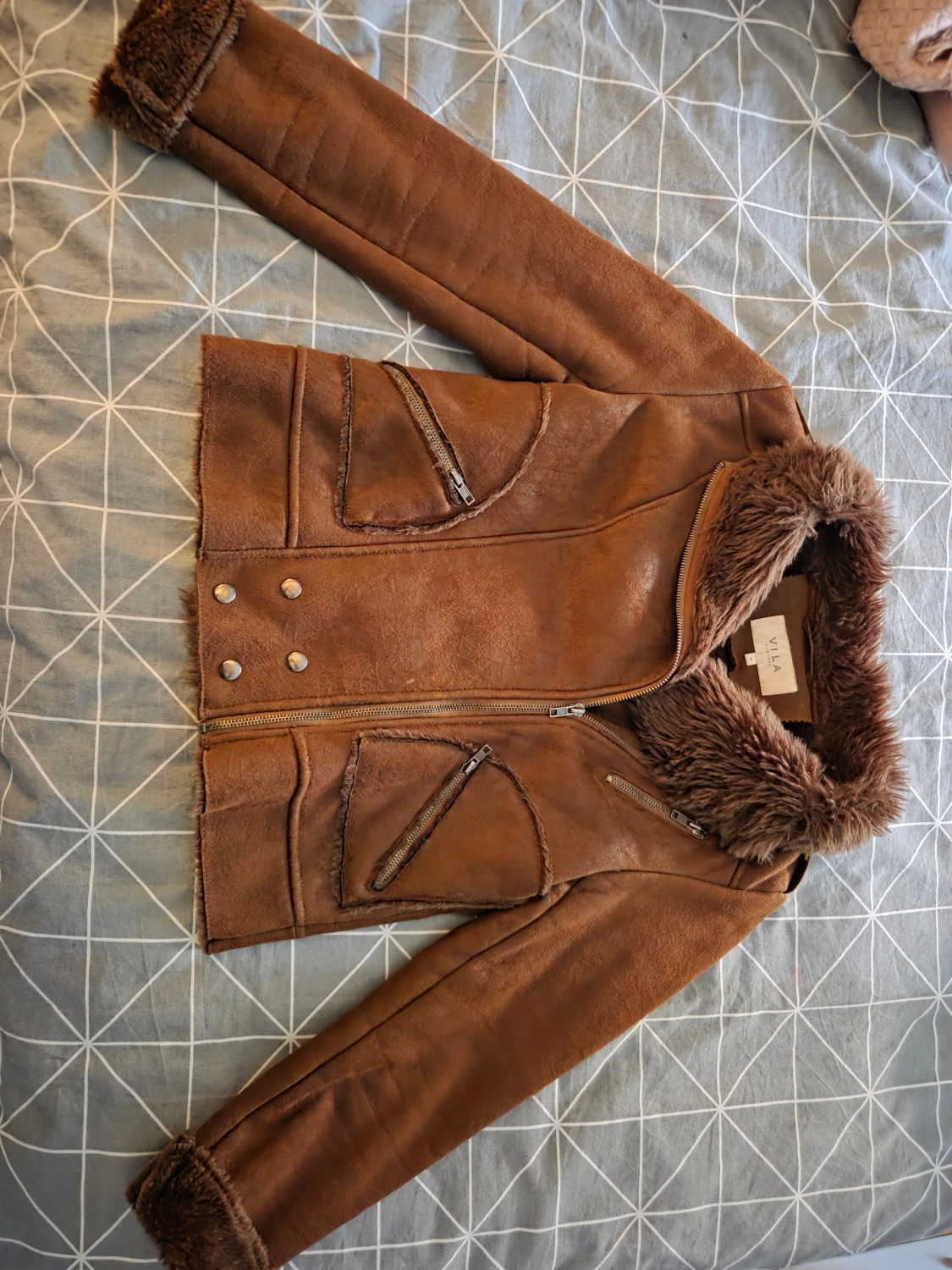 Brun teddyjacka från Vila, storlek M - 4