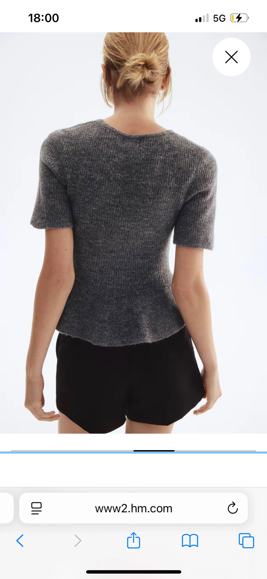 Grå ribbad stickad topp från H&M