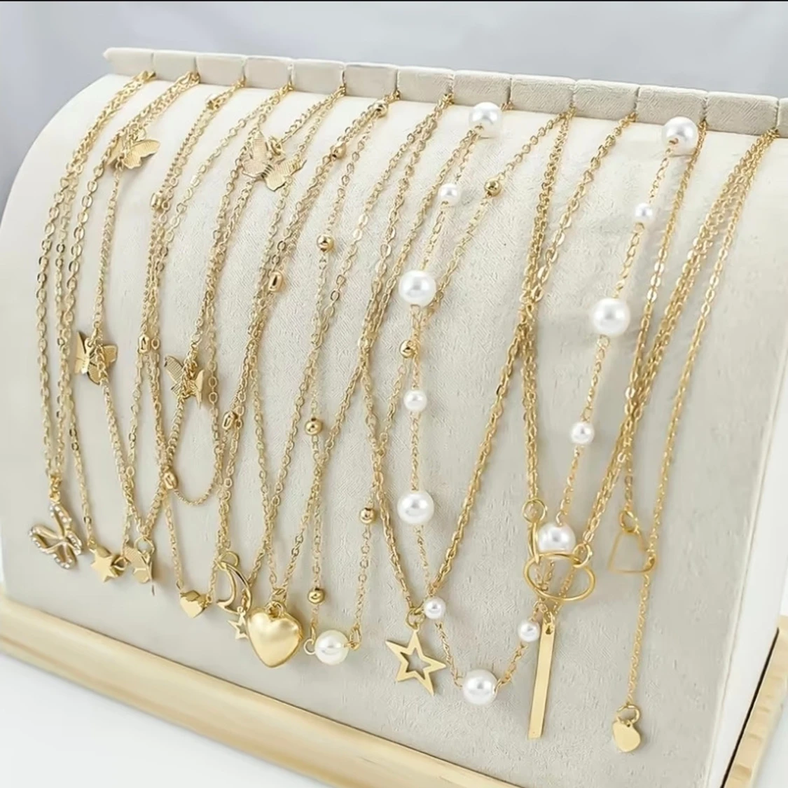 Necklace - Set of 11 different styles - 1