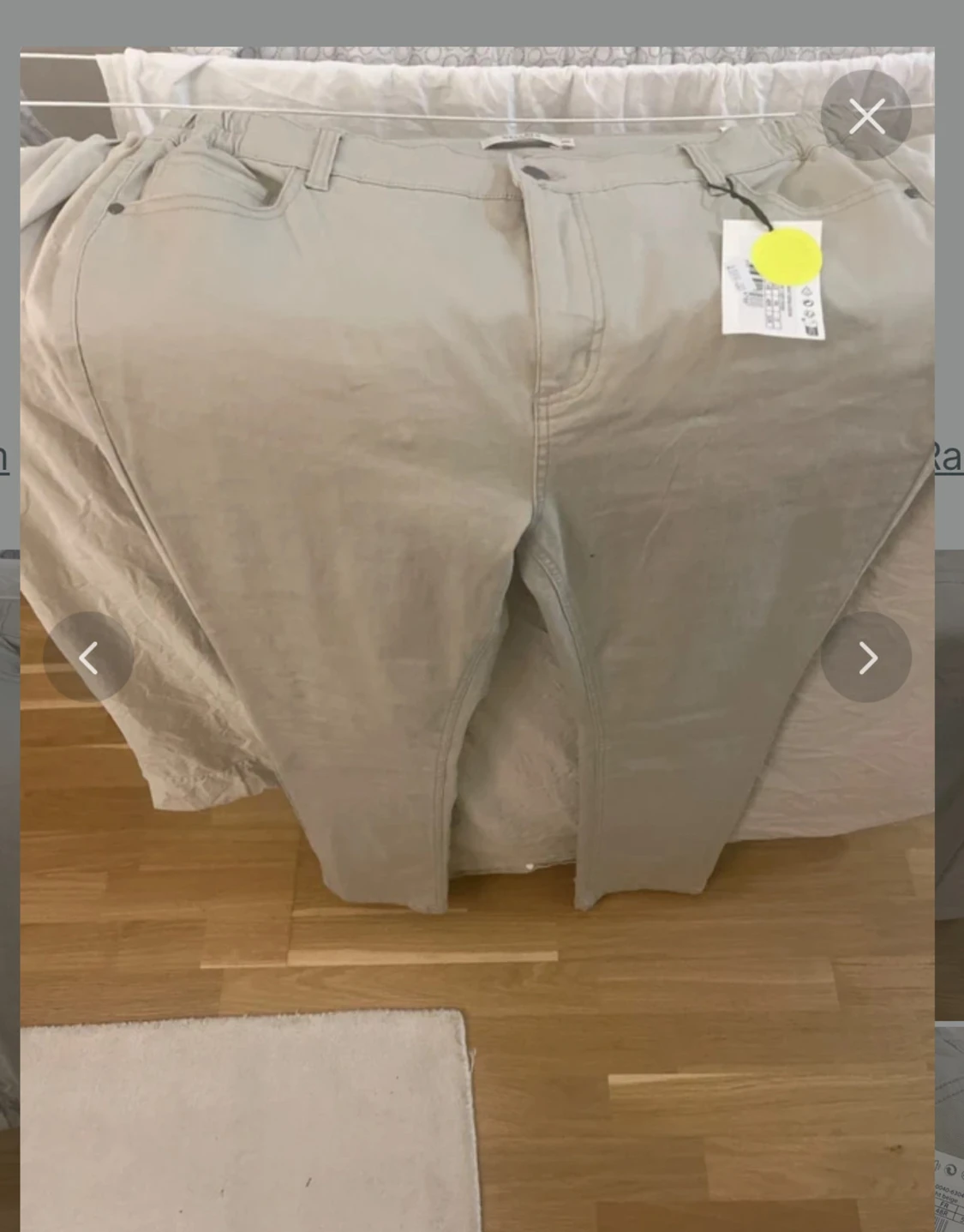 Beige raka byxor från Cellbes - 1