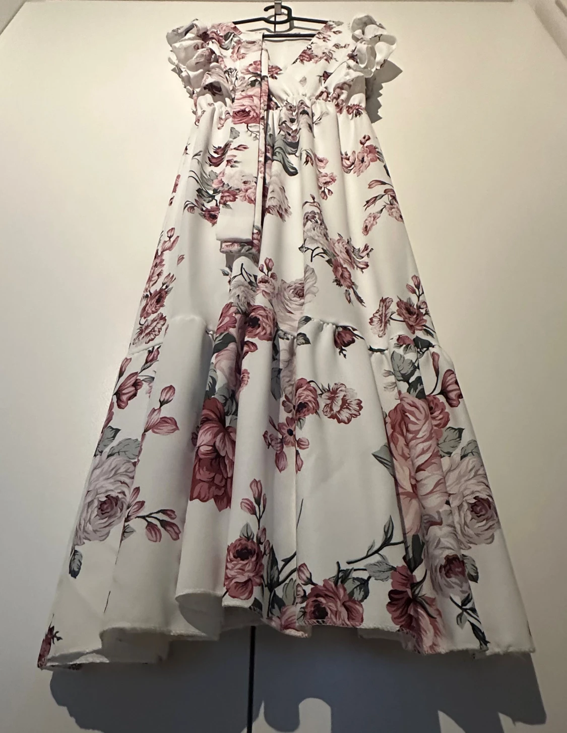 Vit blommig klänning, storlek M - 1