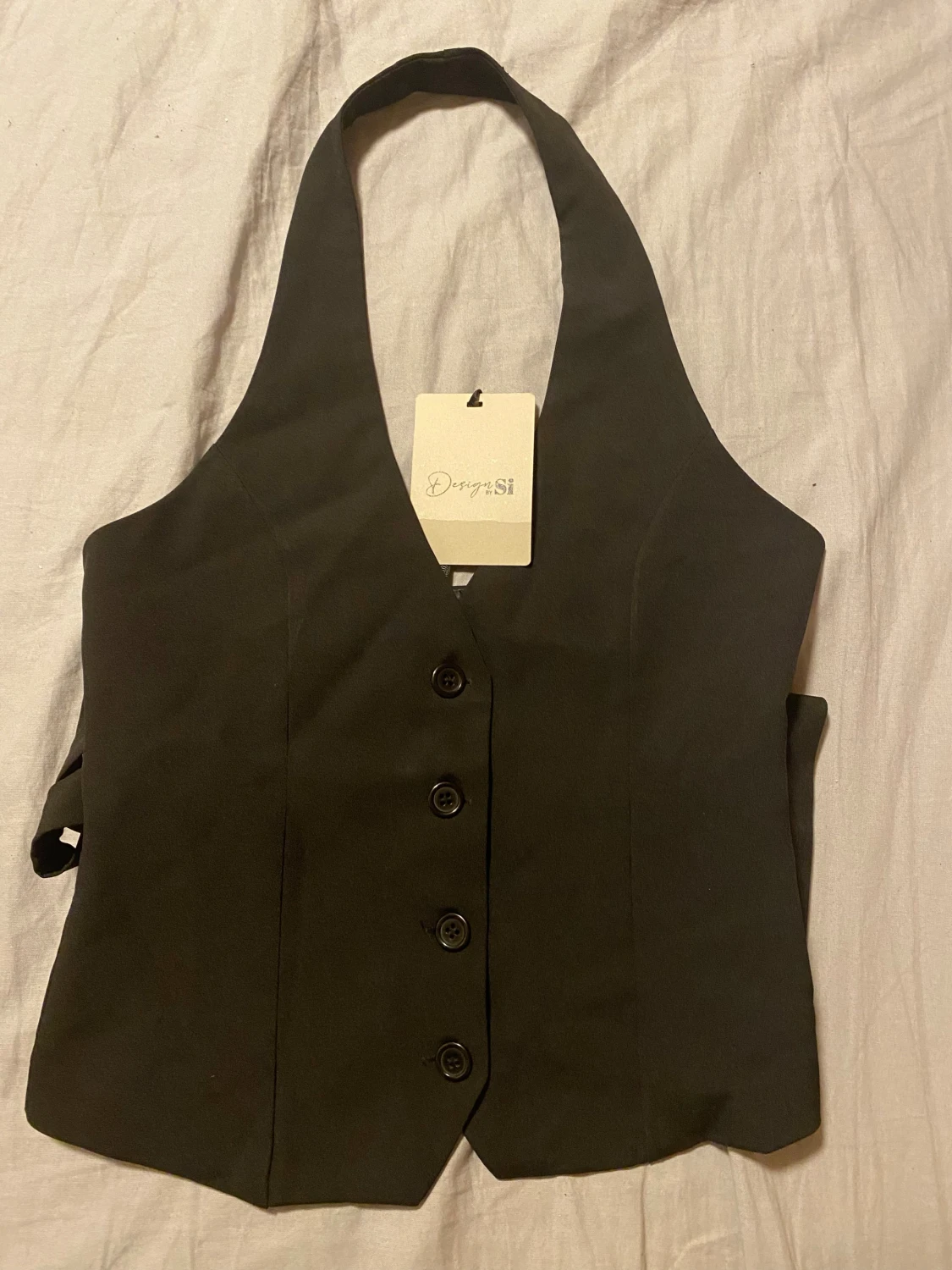 Svart omlott väst från Design Si