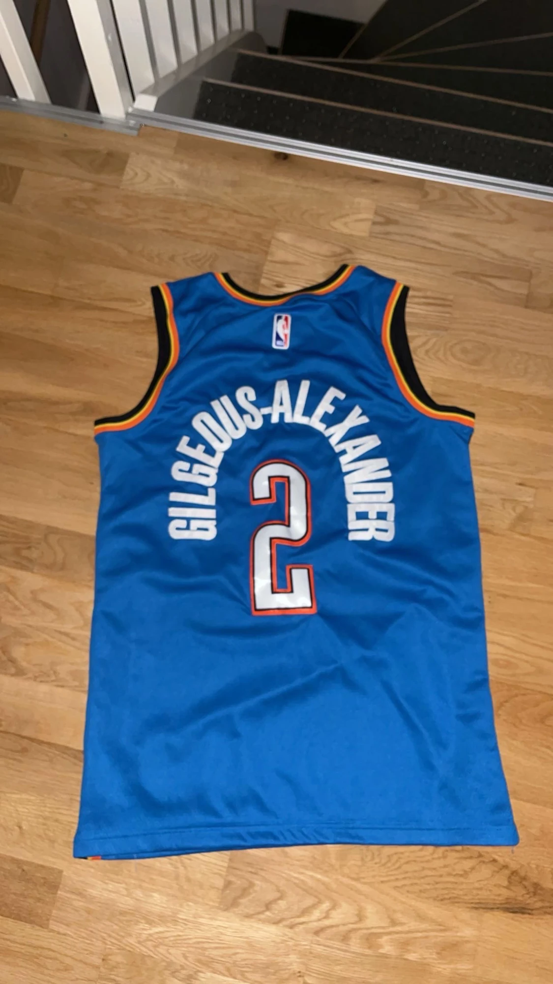 Blå Oklahoma City Thunder basketlinne