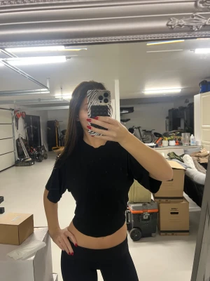 Svart topp - Svart topp från lager 157, fint skick 🥰