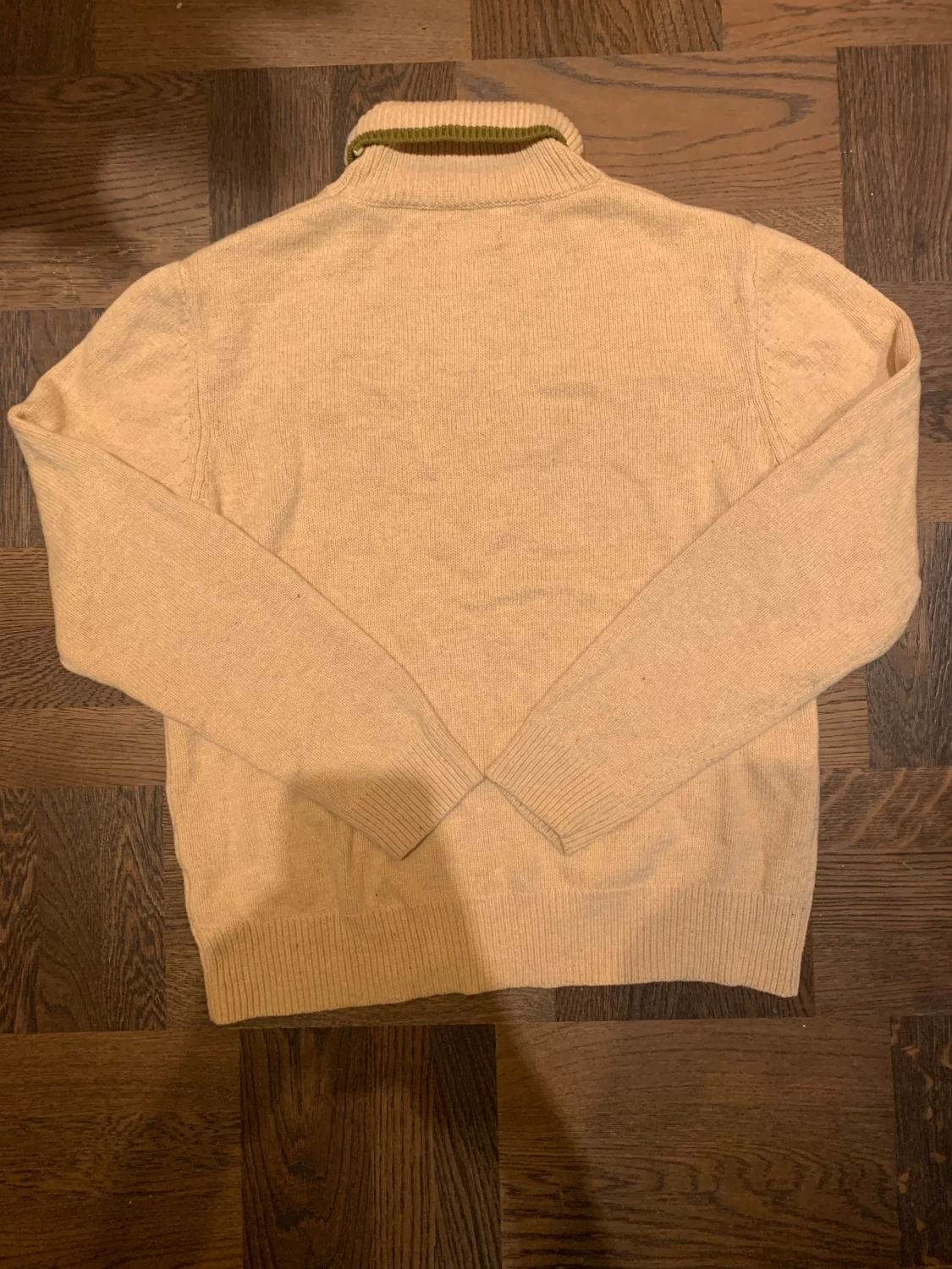 Polotröja från Riley  - 1