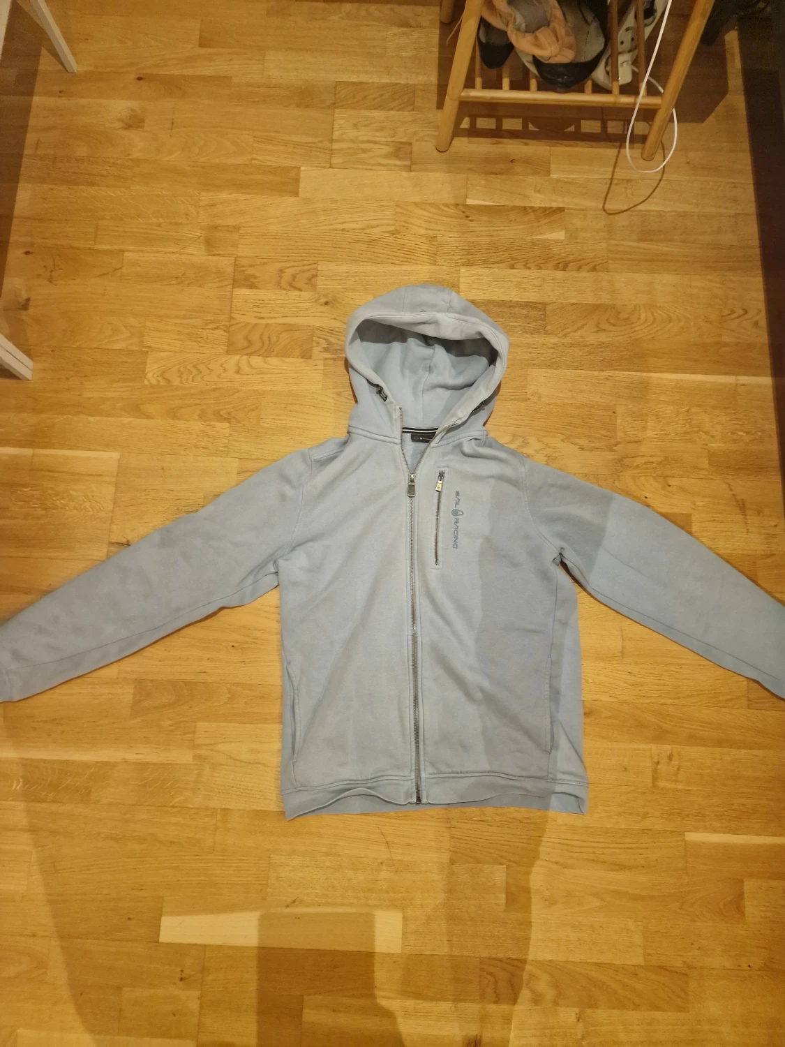 Ljusblå Sail Racing hoodie