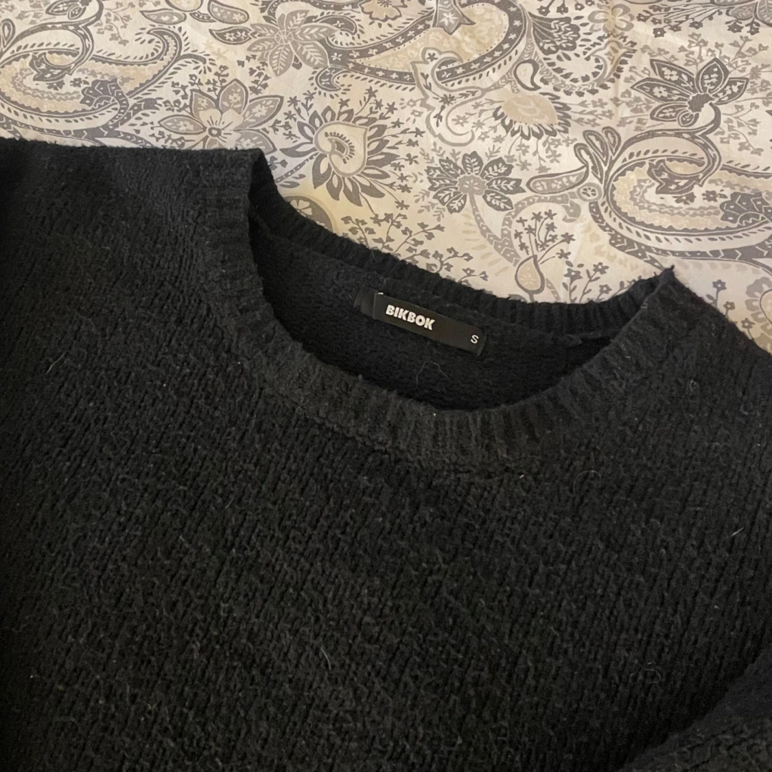 Svart stickad tröja från BikBok - 1