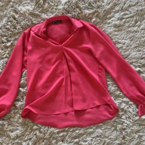 Rosa blus  - Har användt några gånger,bra Skcika 