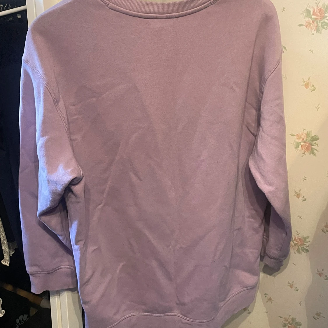 Ljuslila sweatshirt Arizona H&M  - 1