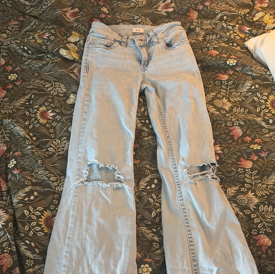 Nelly low waist byxor  - 2