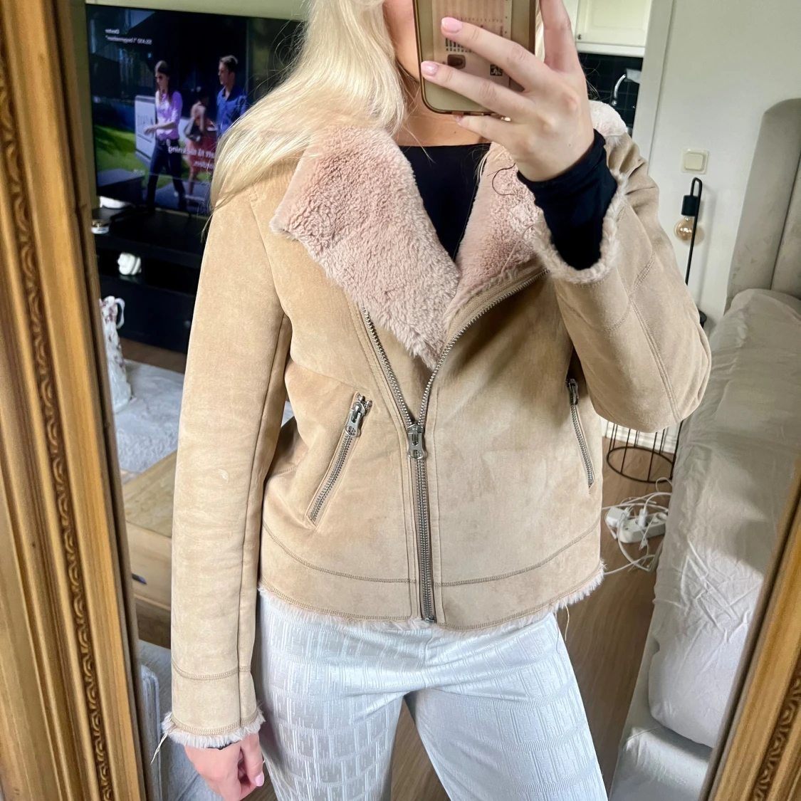 Beige mocka-imitation  - 1