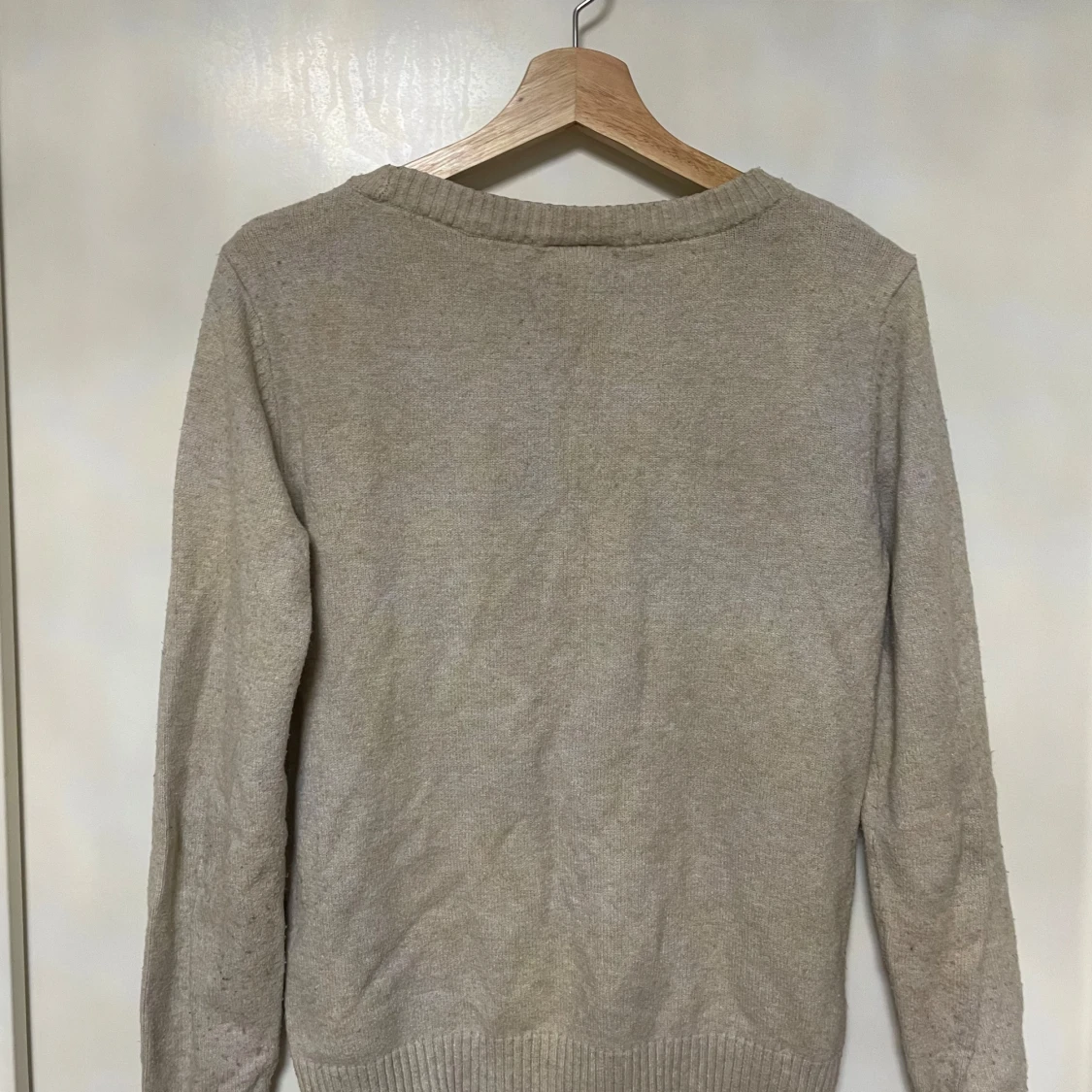 Beige stickad tröja från VILA - 3