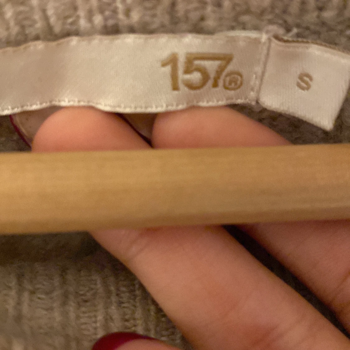 Beige stickad tröja från 157, S - 1