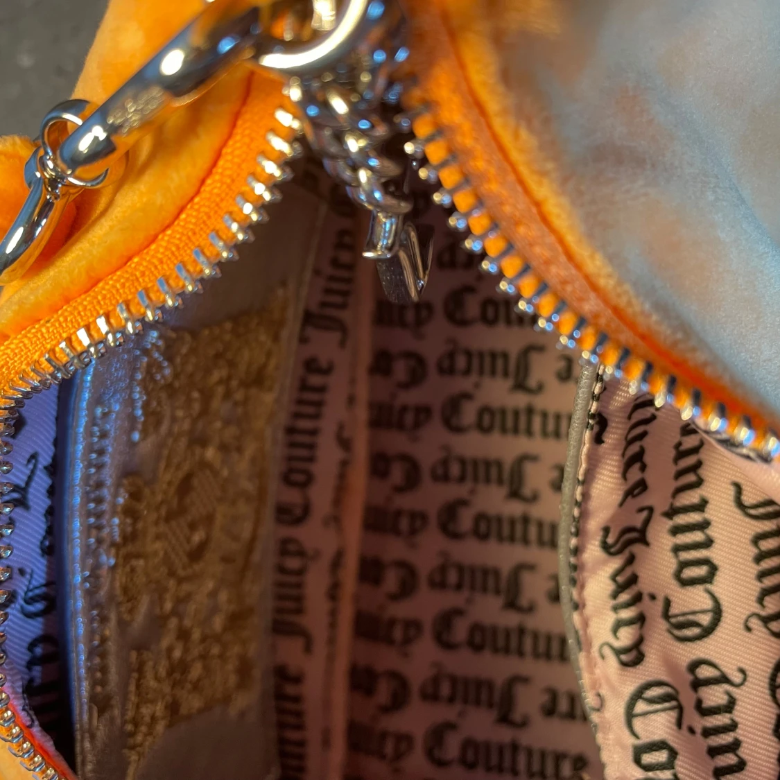 Orange axelväska Juicy Couture - 4