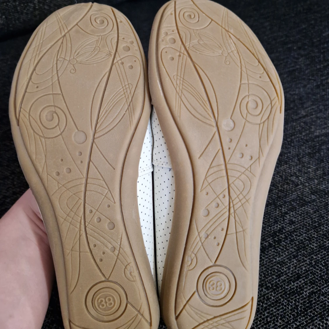 Nya damskor, ballerinaskor, skinn, läder storlek 38 - 4