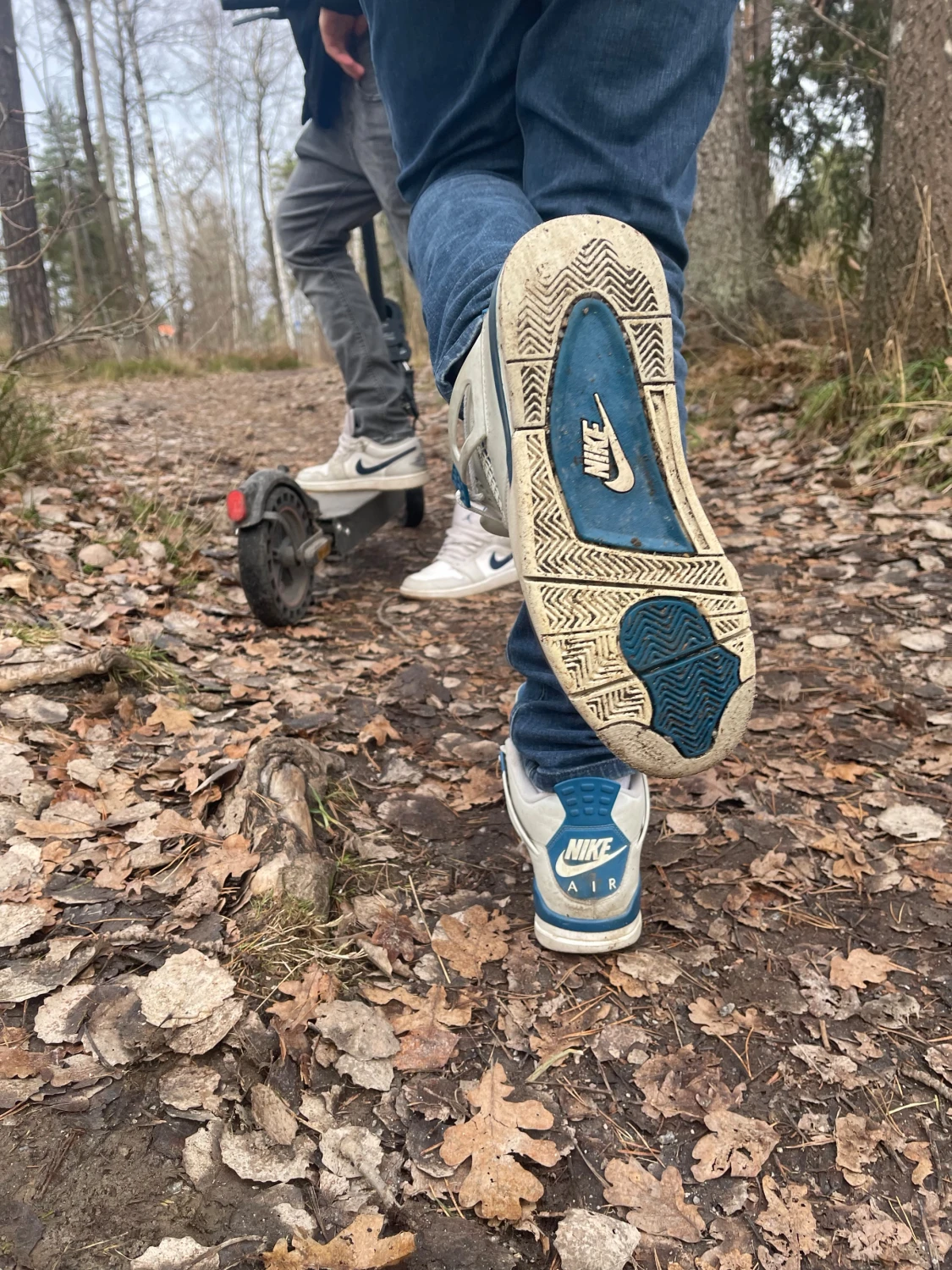 Nike Air Jordan 4 Retro blå/vit - 1