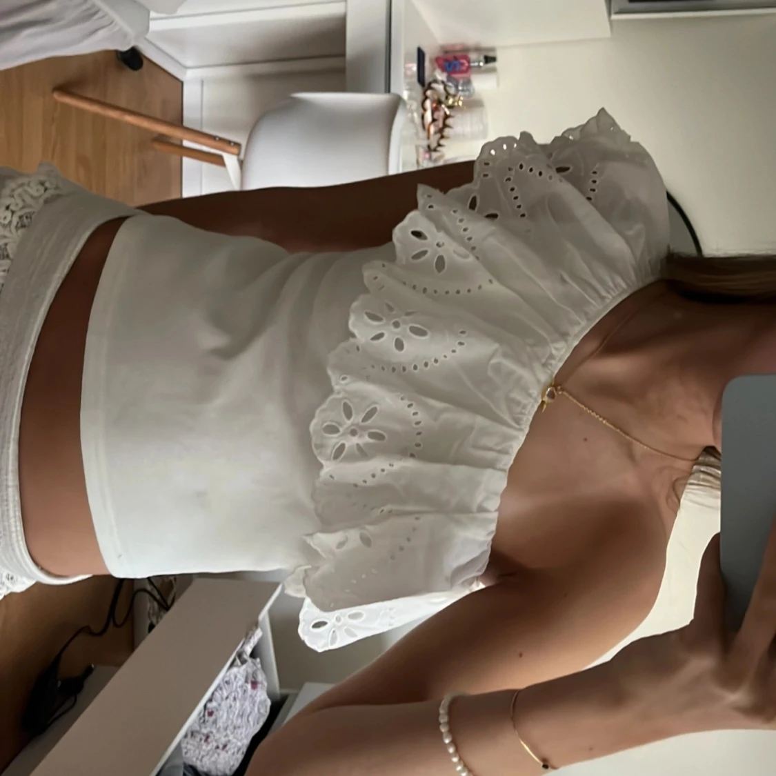 Vit oneshoulder topp - 90