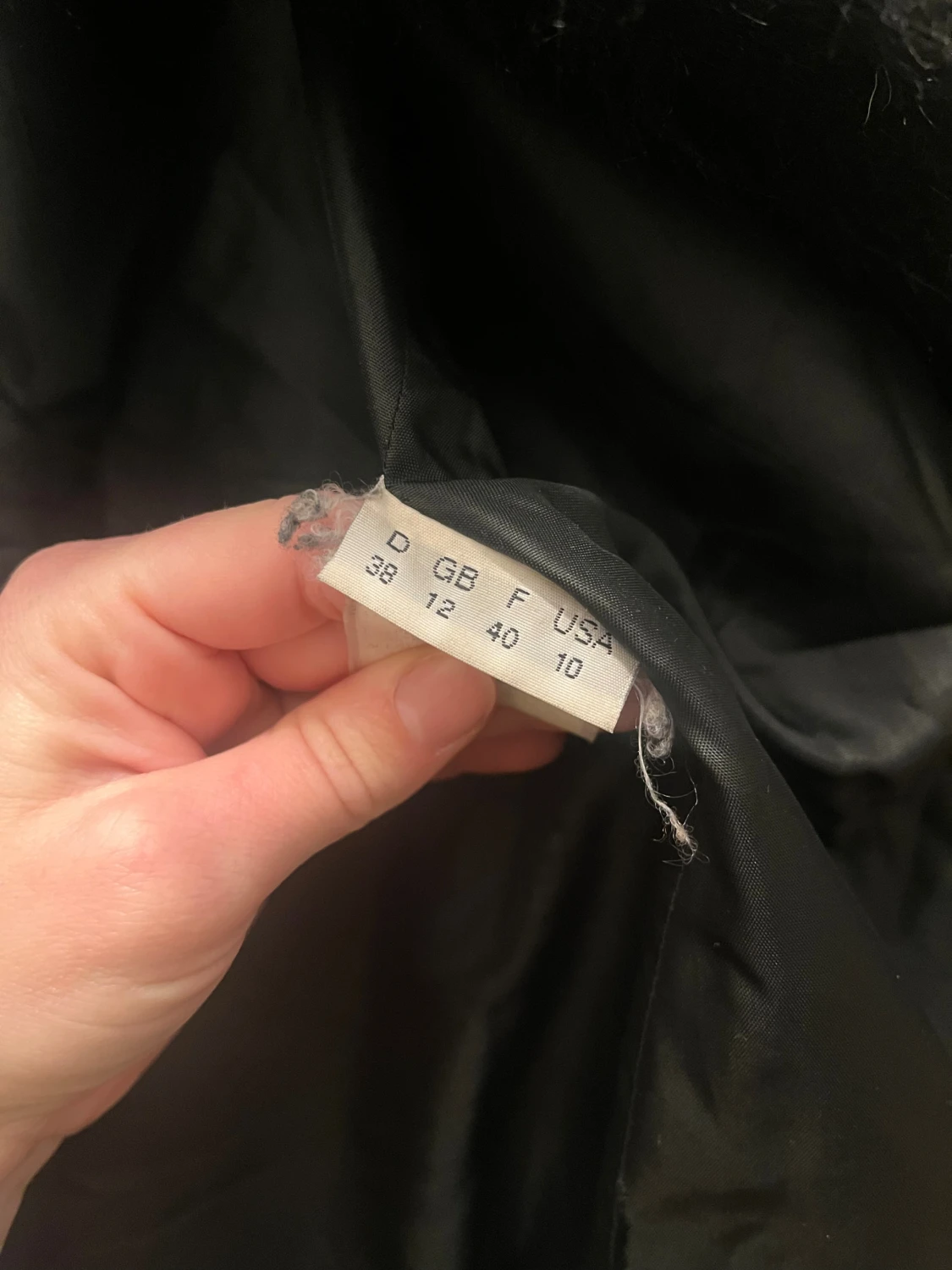 Svart pälsjacka från OuiSet - 2