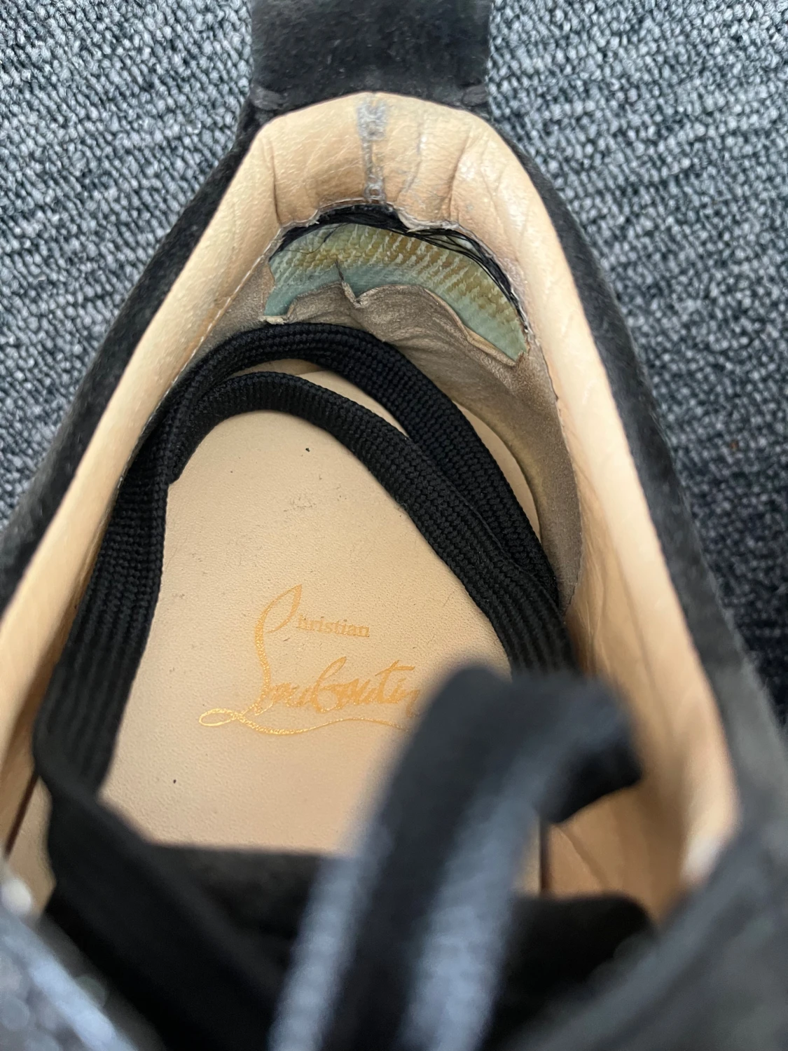 Christian Louboutin - 2