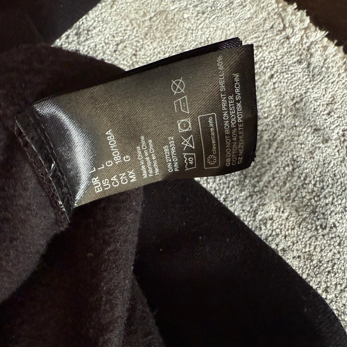 Svart sweatshirt med konsttryck H&M - 2