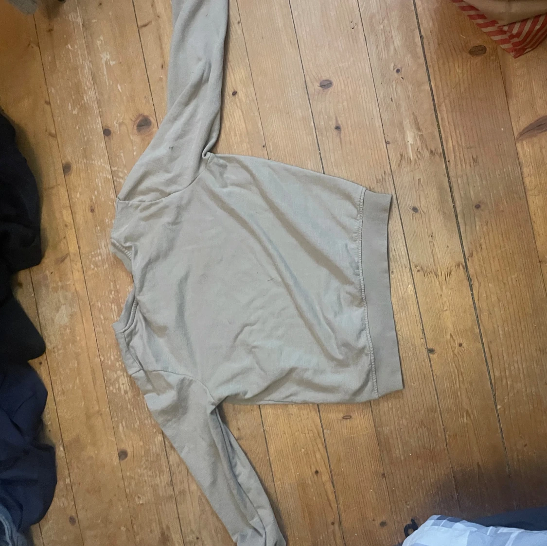 Beige basic sweatshirt i bomull - 1