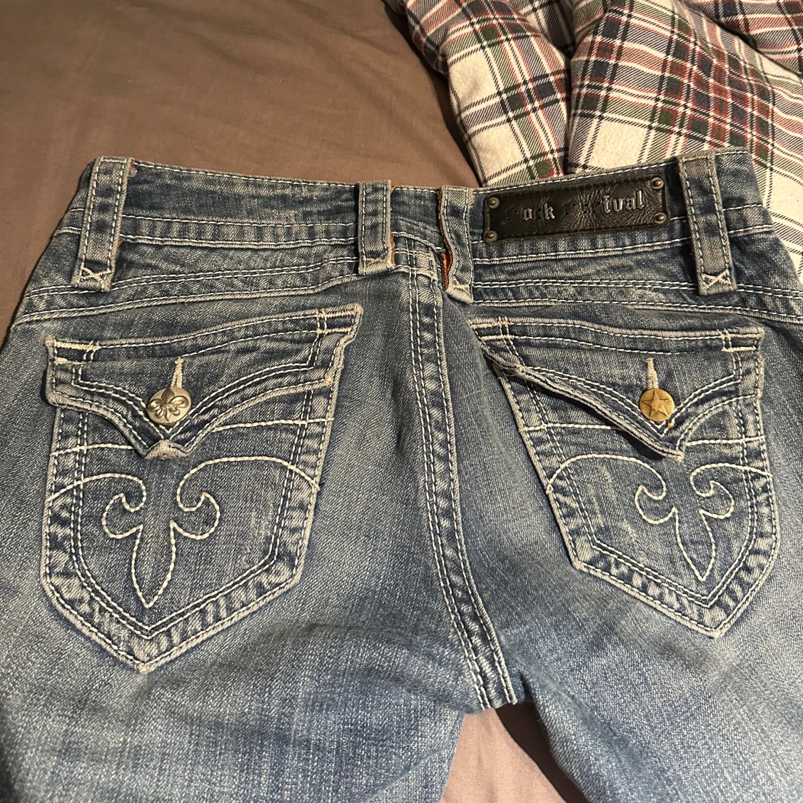 Mörkblåa bootcut jeans från Rock Revival - 3